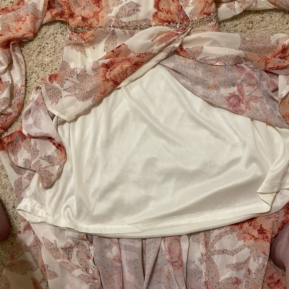 High low Flying Tomato dress. Never worn. - Picture 8 of 8